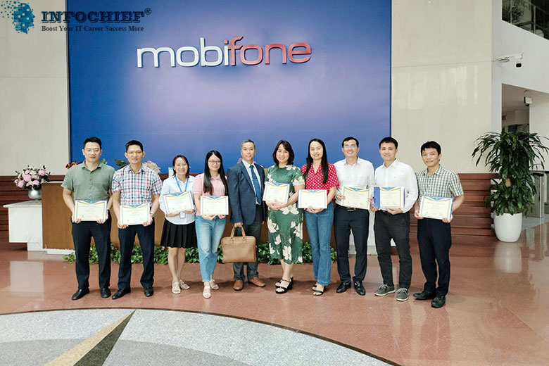 Bế giảng Khóa học Kiểm Toán IT Nội Bộ. Tổ chức tại Tổng công ty Mobifone, Hà Nội.